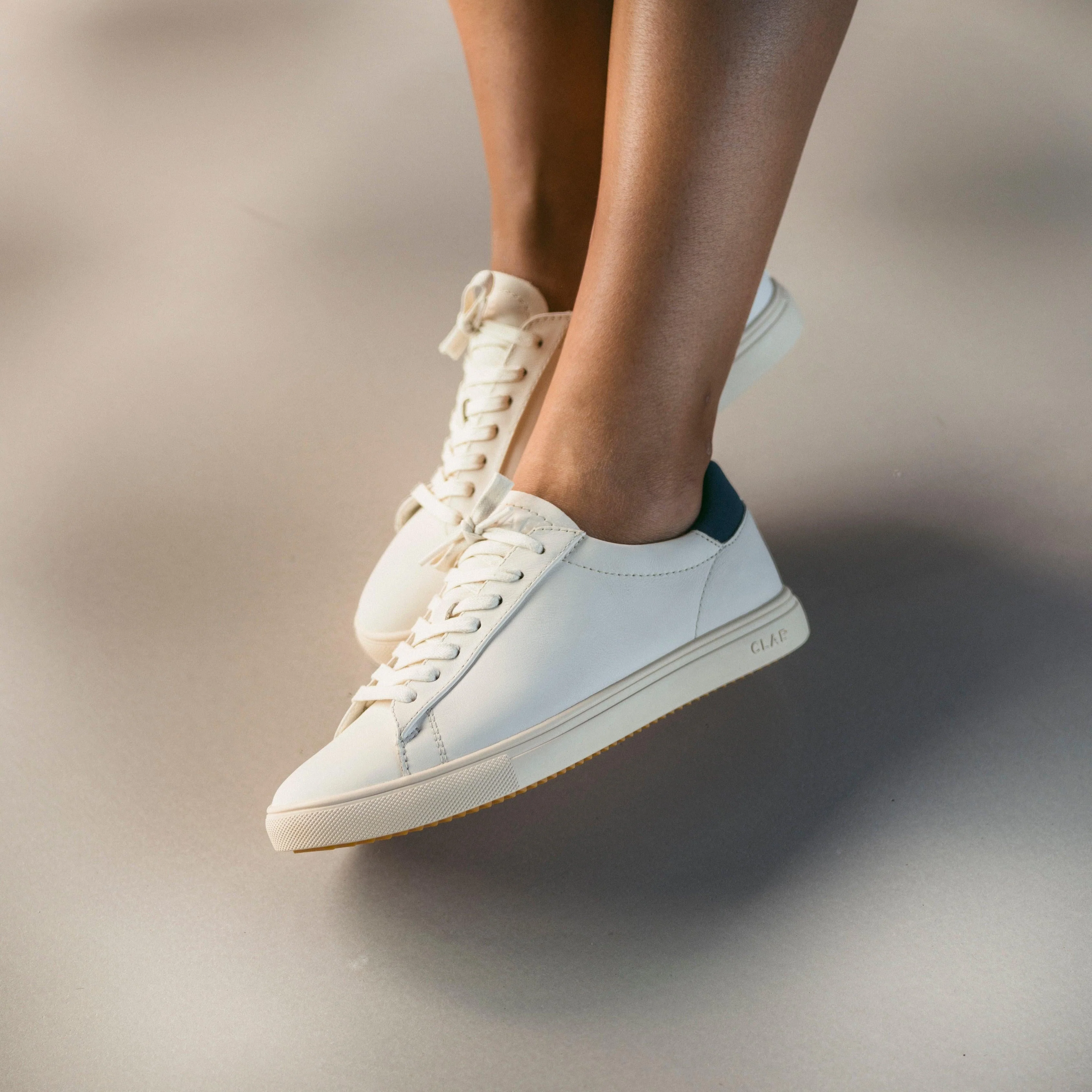 BRADLEY ESSENTIALS - Image 3